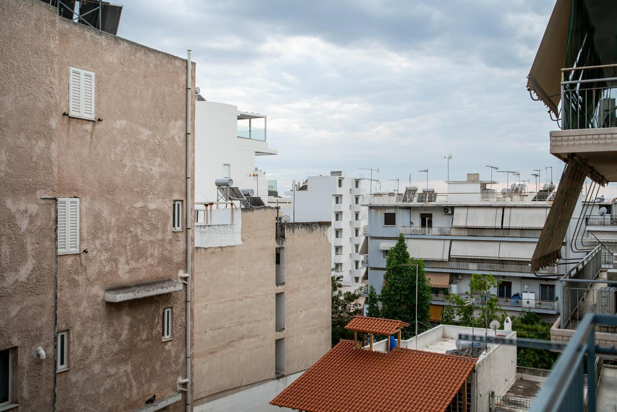 Big Practical Apartment