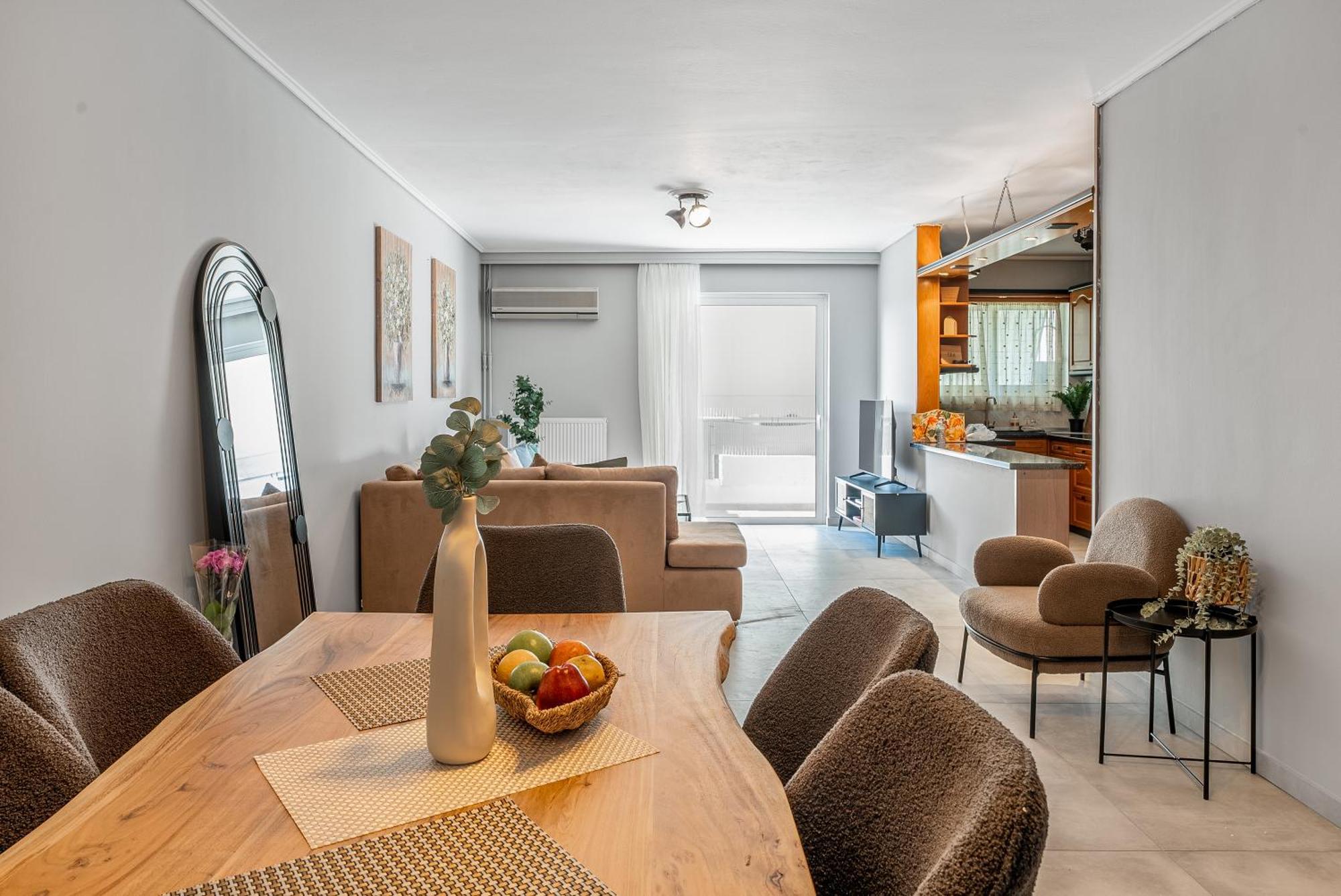 Big Practical Apartment Athen